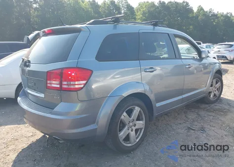 2010 Dodge Journey Sxt z USA, uszkodzony, nr VIN 3D4PH5FV1AT108111
